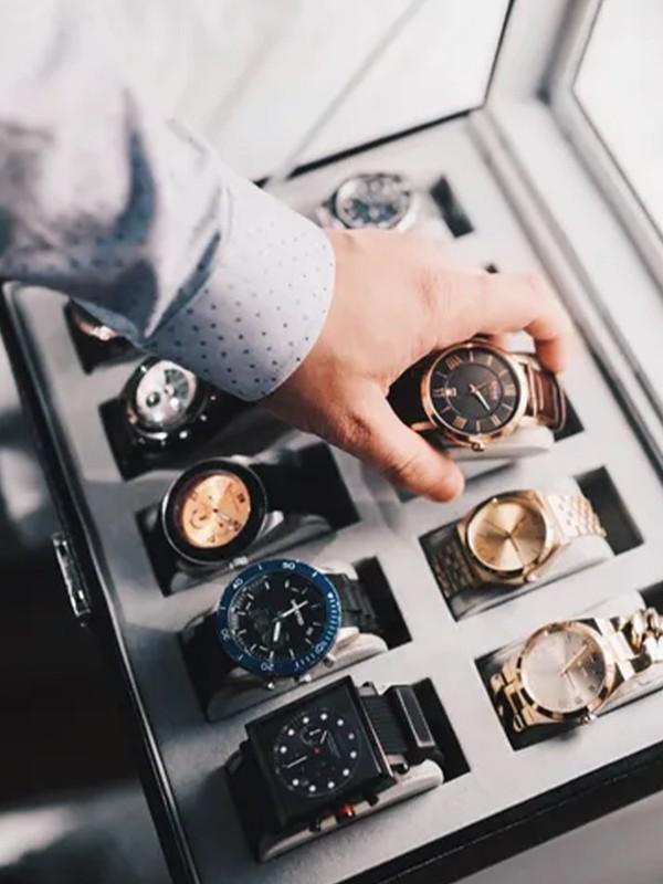 Everything You Need To Know About Buying A Vintage Watch